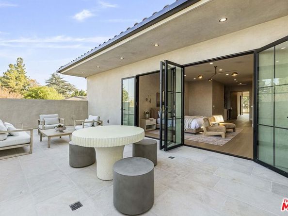 14273 Greenleaf Street, Sherman Oaks CA 91423