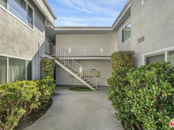 18216 Kingsdale Avenue, Redondo Beach CA 90278