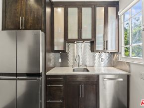 7915 Norton Avenue 1/8, West Hollywood CA 90046