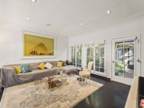 7915 Norton Avenue 1/8, West Hollywood CA 90046