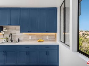 4275 Via Arbolada 203, Los Angeles CA 90042