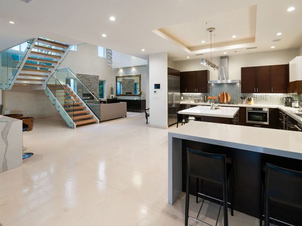 633 N Laurel Avenue, Los Angeles CA 90048