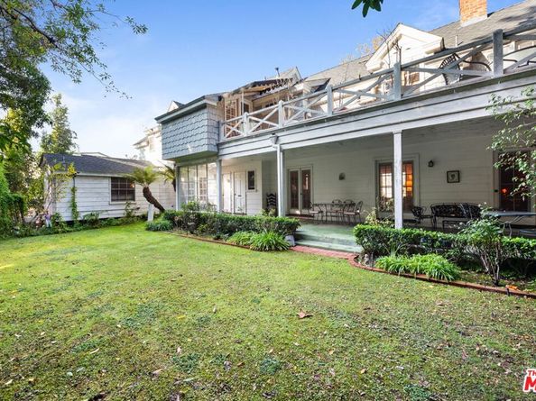 11324 Sunset Boulevard, Los Angeles CA 90049