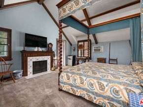 11324 Sunset Boulevard, Los Angeles CA 90049