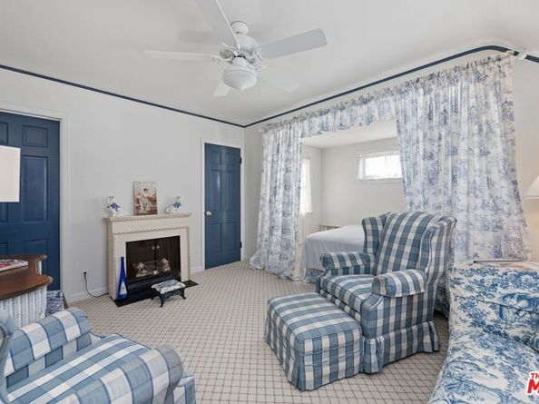 11324 Sunset Boulevard, Los Angeles CA 90049