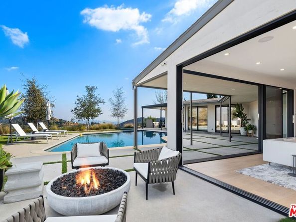 8545 Charl Lane, Los Angeles CA 90046