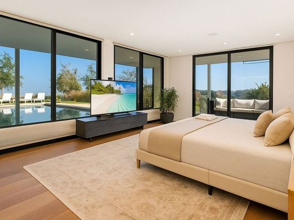 8545 Charl Lane, Los Angeles CA 90046