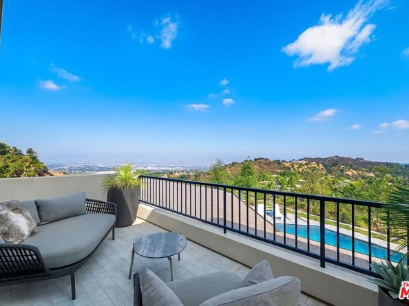 8545 Charl Lane, Los Angeles CA 90046