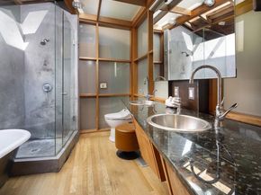 10335 Oletha Lane, Los Angeles CA 90077