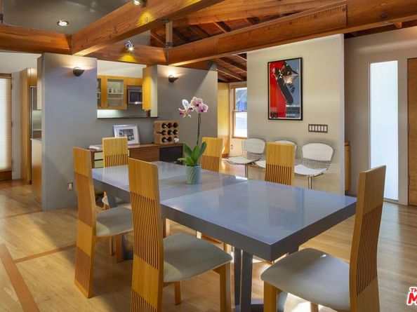 10335 Oletha Lane, Los Angeles CA 90077