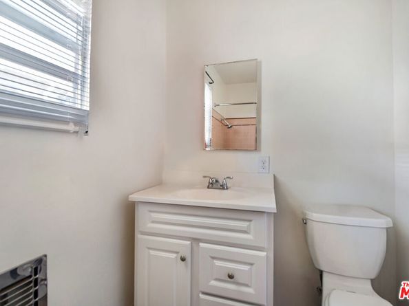 1118 Marlborough Avenue, Inglewood CA 90302