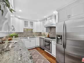 5115 Kester Avenue 14, Sherman Oaks CA 91403