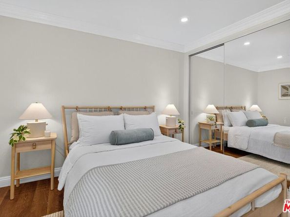 5115 Kester Avenue 14, Sherman Oaks CA 91403