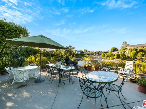 10061 Valley Spring Lane, Toluca Lake CA 91602