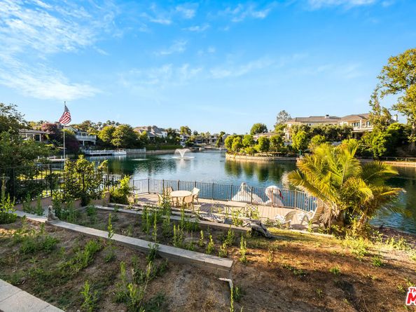 10061 Valley Spring Lane, Toluca Lake CA 91602