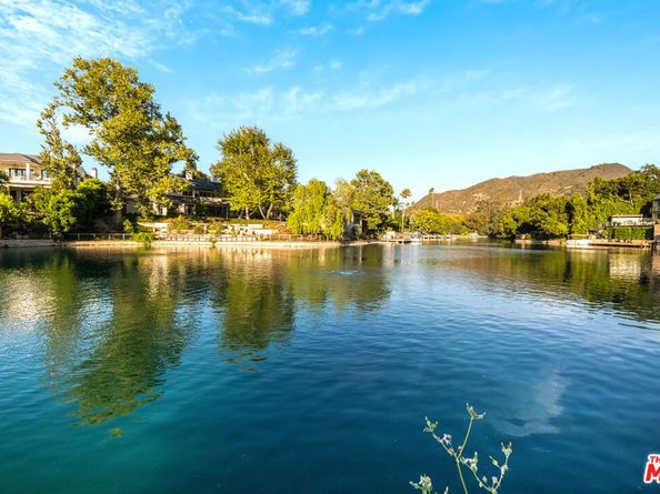 10061 Valley Spring Lane, Toluca Lake CA 91602