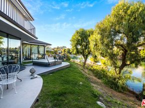 10061 Valley Spring Lane, Toluca Lake CA 91602