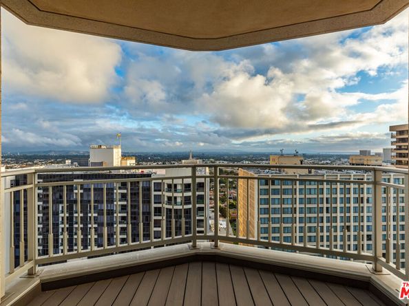 10727 Wilshire Boulevard 1805, Los Angeles CA 90024
