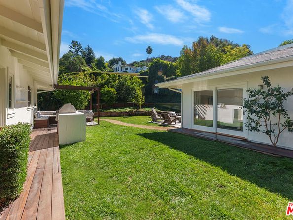 3600 Loadstone Drive, Sherman Oaks CA 91403