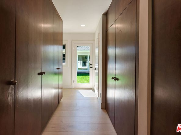 3600 Loadstone Drive, Sherman Oaks CA 91403