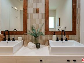 3600 Loadstone Drive, Sherman Oaks CA 91403