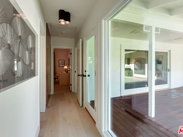 3600 Loadstone Drive, Sherman Oaks CA 91403