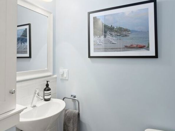 6502 Commodore Sloat Drive, Los Angeles CA 90048