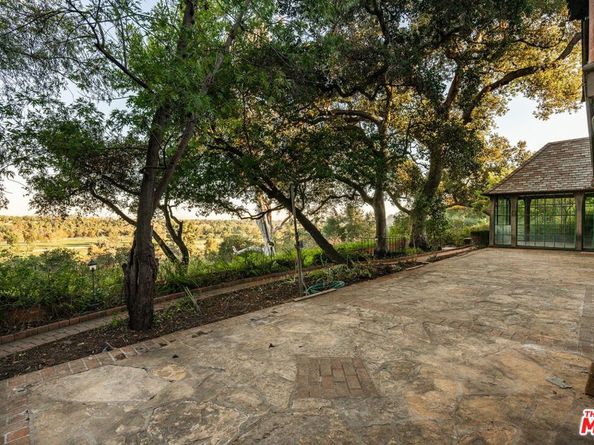 1660 La Vista Place, Pasadena CA 91103