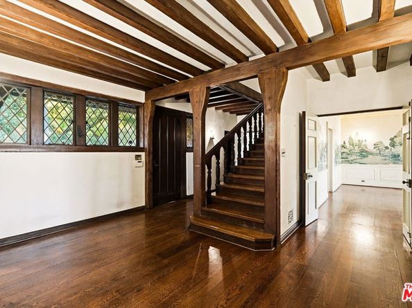 1660 La Vista Place, Pasadena CA 91103