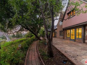 1660 La Vista Place, Pasadena CA 91103