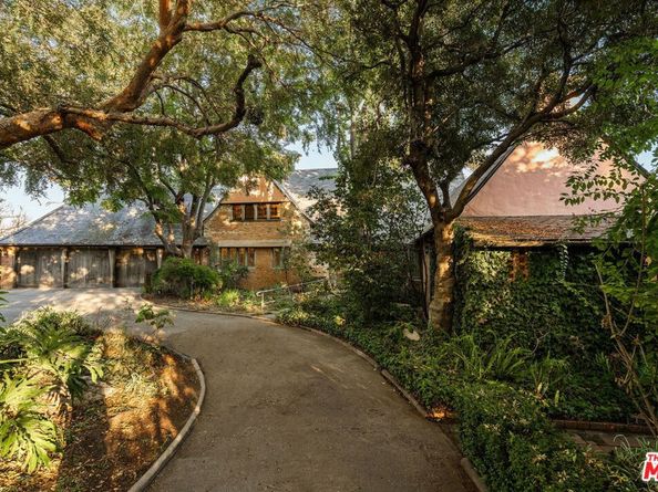 1660 La Vista Place, Pasadena CA 91103