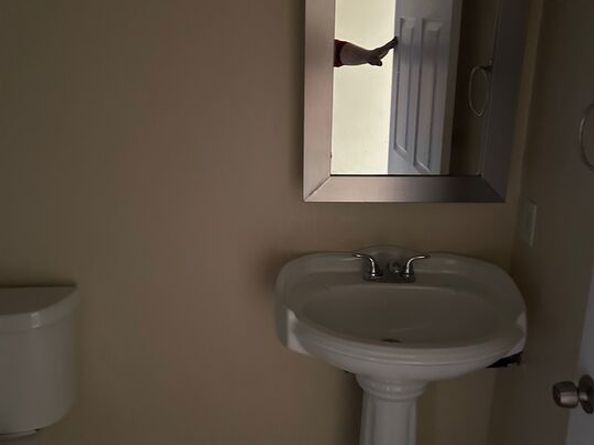 10901 Laurel Canyon Boulevard 101, San Fernando CA 91340