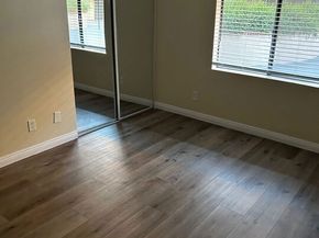 10901 Laurel Canyon Boulevard 101, San Fernando CA 91340