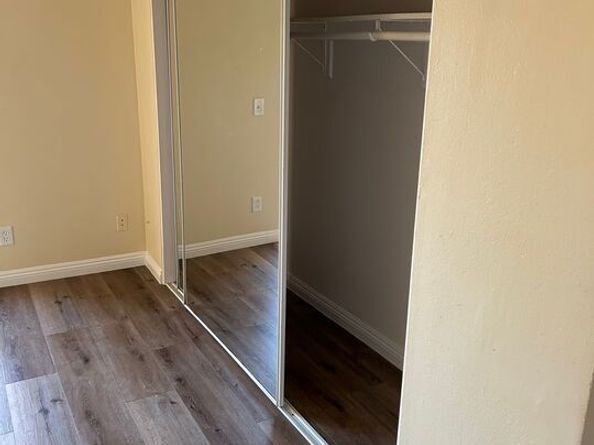 10901 Laurel Canyon Boulevard 101, San Fernando CA 91340