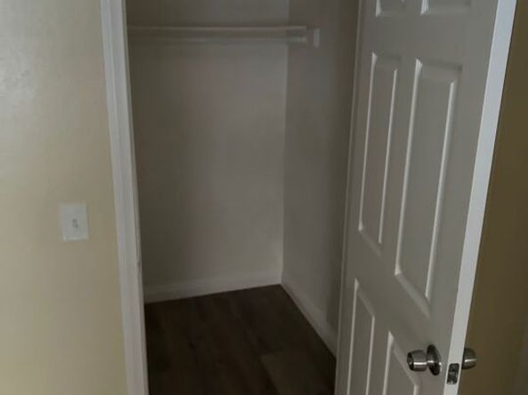 10901 Laurel Canyon Boulevard 101, San Fernando CA 91340