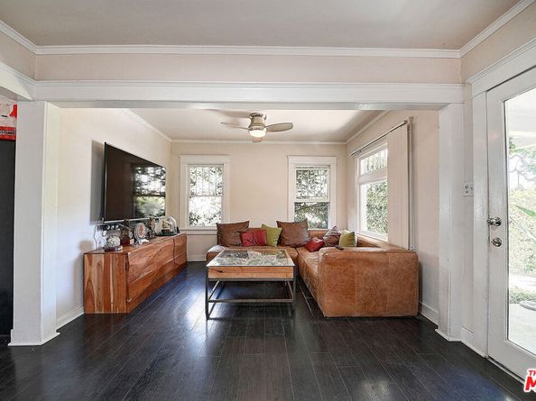 2627 S Cloverdale Avenue, Los Angeles CA 90016