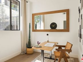 1927 18th Street C, Santa Monica CA 90404