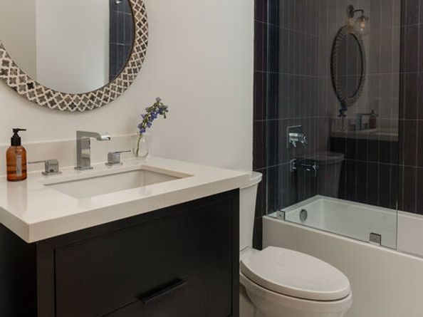 1927 18th Street C, Santa Monica CA 90404