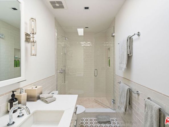 705 Palisades Beach Road, Santa Monica CA 90402