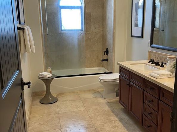 1215 Armacost Avenue 302, Los Angeles CA 90025