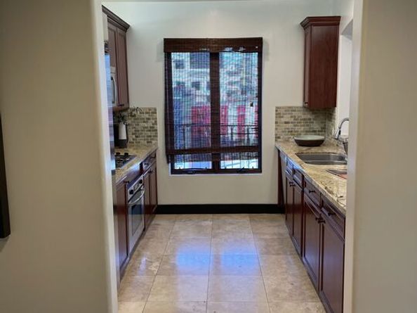 1215 Armacost Avenue 302, Los Angeles CA 90025