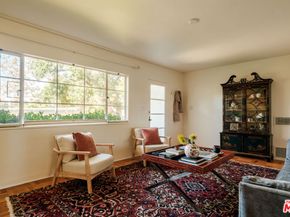 5273 Village, Los Angeles CA 90016