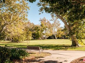 5273 Village, Los Angeles CA 90016