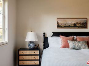 5273 Village, Los Angeles CA 90016