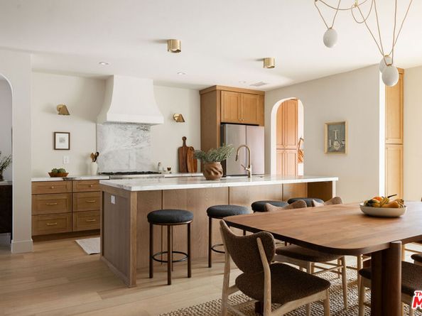 328 W Hillsdale Street, Los Angeles CA 90302