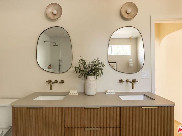 328 W Hillsdale Street, Los Angeles CA 90302