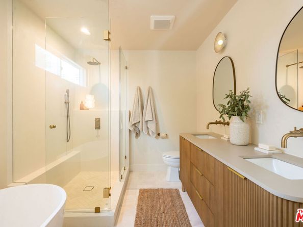 328 W Hillsdale Street, Los Angeles CA 90302