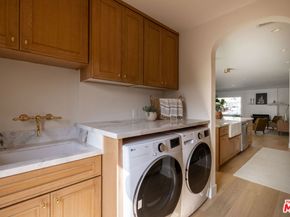 328 W Hillsdale Street, Los Angeles CA 90302