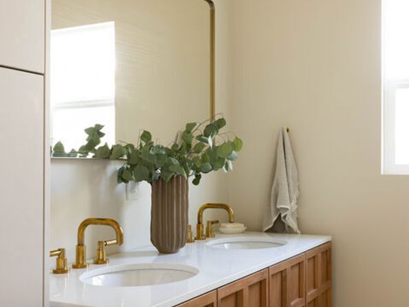 328 W Hillsdale Street, Los Angeles CA 90302