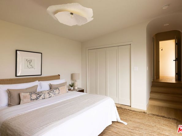 328 W Hillsdale Street, Los Angeles CA 90302